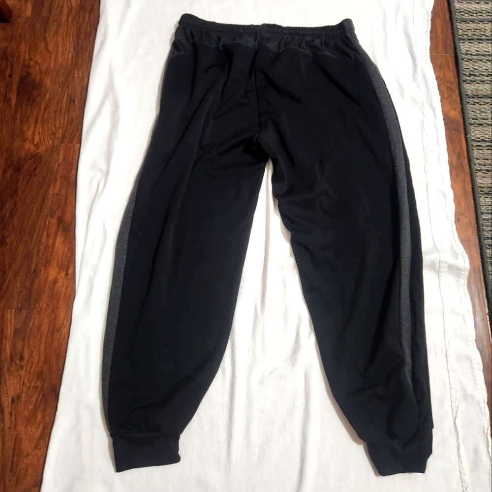 Men's Game Time athletic joggers black with dark gray stripes 2xl